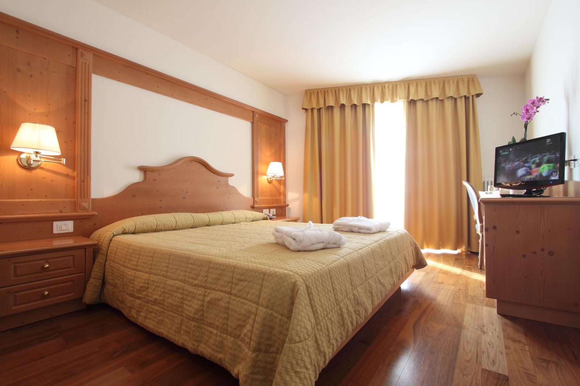 Hotel Fanes Suite & Spa Moena Exterior photo